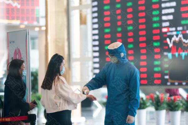 渣打银行CEO表示 中国应对疫情的措施似乎是促进经济增长的“灵丹妙药”