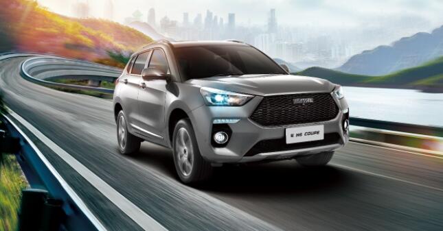 【友财网外汇资讯】-特斯拉首席执行官埃隆·马斯克9月17日上午在海南省海口市召开的2021世界新能源汽车大会上通过视频发言时表示,他观察到中国的汽车消费者希望电动车有更多智能网联功能,中国的车企在智能电动车上也很有竞争力。 对于自动驾驶的未来,马斯克指出,未来的自动驾驶可以通过视觉神经网络实现,并且相比普通人驾驶有十倍以上的安全性。 马斯克:特斯拉要与各国政府一同确保智能网联汽车的数据安全 2021世界新能源汽车大会,特斯拉(TSLA.O)CEO马斯克发表视频演讲回应“数据安全”问题,称数据安全不仅是企业责任,更是行业发展基石,特斯拉要与各国政府一同确保智能网联汽车的数据安全,希望特斯拉能为互利共赢的数字化未来做出贡献。“随着自动驾驶的快速发展,车辆数据安全尤为突出,我们认为有必要采取技术措施来消除公众担忧。” 马斯克:中国车企非常有竞争力 在某些软件方面做得很好 9月17日,2021世界新能源汽车大会,特斯拉CEO马斯克发表视频演讲表示,中国是世界最大、最具活力的新能源汽车市场,中国消费者希望汽车具有更多的网联和智能功能,因此特斯拉看到中国的智能网联汽车具有巨大增长潜力。 马斯克表示,公众对电动车的观念和支持正处于前所未有的拐点。因为他们知道这是未来。“我们将继续努力降低成本,提高生产效率,是电动汽车成为更多人的选择。我非常尊重推动这些技术发展的中国汽车制造商。中国的车企非常具有竞争力,特别是在某些软件方面做得非常好。正是软件,塑造了汽车行业从设计到制造几乎所有流程、尤其是自动驾驶的未来。”在自动驾驶方面,马斯克说,特斯拉相信自动辅助驾驶可以完全通过视觉神经网络来实现,因为人就是生物意义上的视觉神经网络驾驶的,所以计算机也一定可以。“安全是特斯拉的首要目标,我们的完全自动驾驶能力,具有比普通人高十倍以上的安全性。” (文章来源:中国证券网) 【友财网外汇资讯】-特斯拉首席执行官埃隆·马斯克9月17日上午在海南省海口市召开的2021世界新能源汽车大会上通过视频发言时表示,他观察到中国的汽车消费者希望电动车有更多智能网联功能,中国的车企在智能电动车上也很有竞争力。 对于自动驾驶的未来,马斯克指出,未来的自动驾驶可以通过视觉神经网络实现,并且相比普通人驾驶有十倍以上的安全性。 马斯克:特斯拉要与各国政府一同确保智能网联汽车的数据安全 2021世界新能源汽车大会,特斯拉(TSLA.O)CEO马斯克发表视频演讲回应“数据安全”问题,称数据安全不仅是企业责任,更是行业发展基石,特斯拉要与各国政府一同确保智能网联汽车的数据安全,希望特斯拉能为互利共赢的数字化未来做出贡献。“随着自动驾驶的快速发展,车辆数据安全尤为突出,我们认为有必要采取技术措施来消除公众担忧。” 马斯克:中国车企非常有竞争力 在某些软件方面做得很好 9月17日,2021世界新能源汽车大会,特斯拉CEO马斯克发表视频演讲表示,中国是世界最大、最具活力的新能源汽车市场,中国消费者希望汽车具有更多的网联和智能功能,因此特斯拉看到中国的智能网联汽车具有巨大增长潜力。 马斯克表示,公众对电动车的观念和支持正处于前所未有的拐点。因为他们知道这是未来。“我们将继续努力降低成本,提高生产效率,是电动汽车成为更多人的选择。我非常尊重推动这些技术发展的中国汽车制造商。中国的车企非常具有竞争力,特别是在某些软件方面做得非常好。正是软件,塑造了汽车行业从设计到制造几乎所有流程、尤其是自动驾驶的未来。”在自动驾驶方面,马斯克说,特斯拉相信自动辅助驾驶可以完全通过视觉神经网络来实现,因为人就是生物意义上的视觉神经网络驾驶的,所以计算机也一定可以。“安全是特斯拉的首要目标,我们的完全自动驾驶能力,具有比普通人高十倍以上的安全性。” (文章来源:中国证券网)