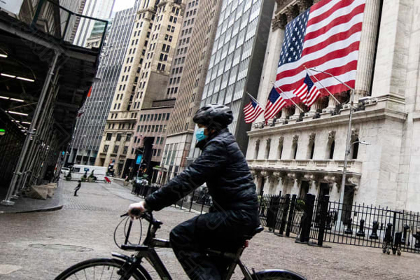 周六,得州共和党在其官方平台上发布了一系列声明,先是拒绝承认拜登的总统地位,宣布2020年总统选举是非法的,再是宣布同性婚姻在得克萨斯州无效,公然与美国联邦法律唱对台。 周六,得州共和党在其官方平台上发布了一系列声明,先是拒绝承认拜登的总统地位,宣布2020年总统选举是非法的,再是宣布同性婚姻在得克萨斯州无效,公然与美国联邦法律唱对台。