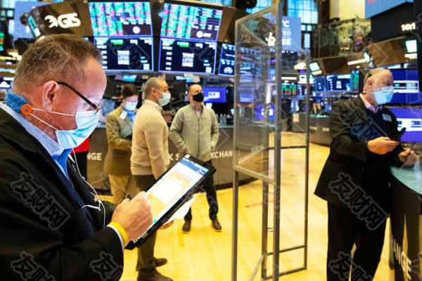 摩根士丹利：标准普尔500指数很可能在明年初触底 这对投资者来说是一个“绝佳的买入机会”