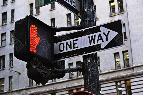 美国股市震荡 交易员为CPI制定游戏计划