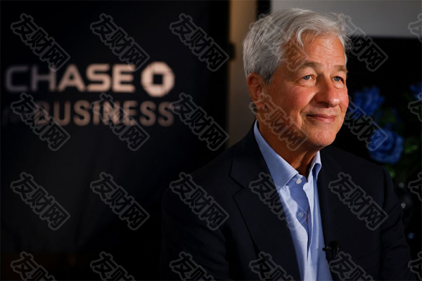 杰米·戴蒙说摩根大通的股票太贵了：“我们不会大量回购股票”