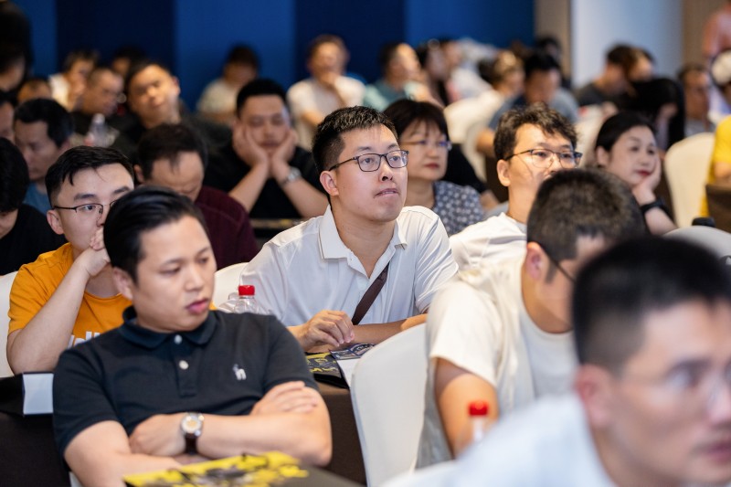 交易者同盟会携手AIMS荣鹰证券 2024浅谈交易暨百城联动线下技术交流会●长沙站取得圆满成功! 交易者同盟会携手AIMS荣鹰证券 2024浅谈交易暨百城联动线下技术交流会●长沙站取得圆满成功!