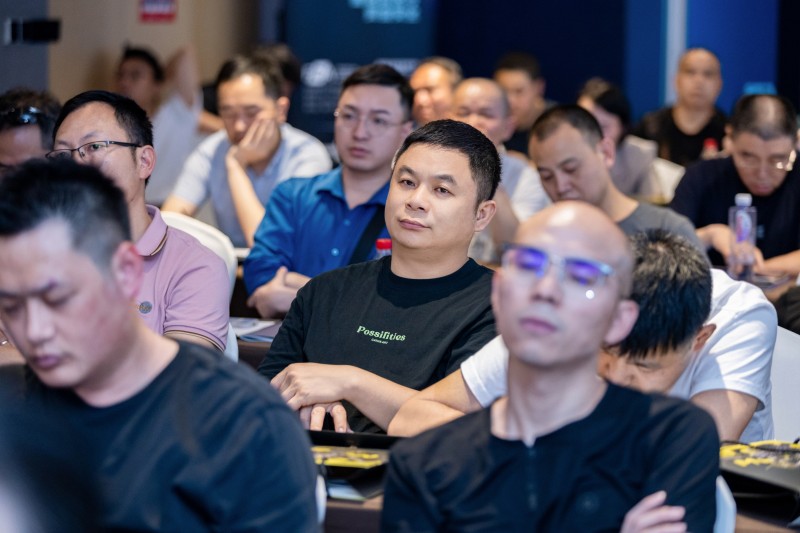 交易者同盟会携手AIMS荣鹰证券 2024浅谈交易暨百城联动线下技术交流会●长沙站取得圆满成功! 交易者同盟会携手AIMS荣鹰证券 2024浅谈交易暨百城联动线下技术交流会●长沙站取得圆满成功!