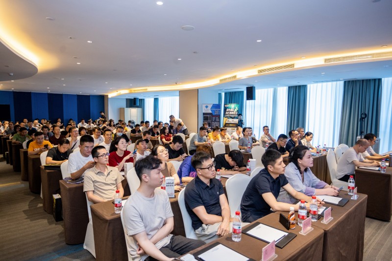 交易者同盟会携手AIMS荣鹰证券 2024浅谈交易暨百城联动线下技术交流会●长沙站取得圆满成功! 交易者同盟会携手AIMS荣鹰证券 2024浅谈交易暨百城联动线下技术交流会●长沙站取得圆满成功!