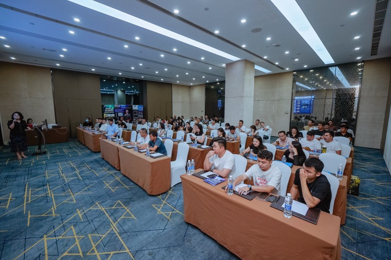 交易者同盟会2024浅谈交易暨百城联动线下技术交流会●喀什站取得圆满成功! 交易者同盟会2024浅谈交易暨百城联动线下技术交流会●喀什站取得圆满成功!