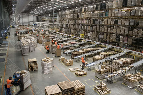 美国第二季度GDP增长2.8% 远高于预期 美国第二季度GDP增长2.8% 远高于预期