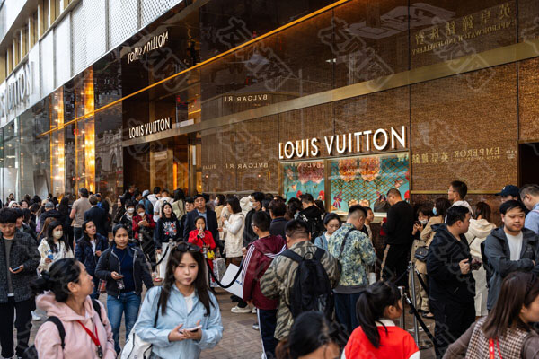 中国市场放缓 路威酩轩集团LVMH销售额低于预期