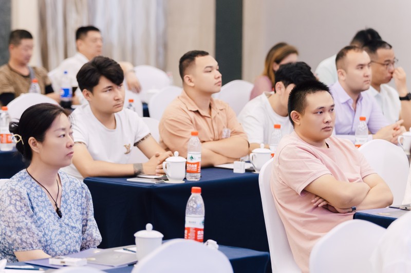 交易者同盟会2024浅谈交易暨百城联动线下技术交流会●乌鲁木齐站取得圆满成功！