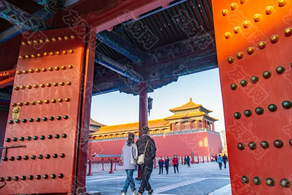 随着刺激措施的实施 中国2024年GDP年增长率达到了市场和政府预期的5%