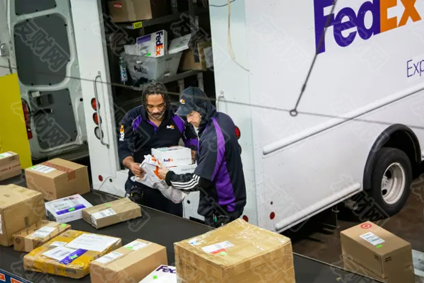 特朗普关闭税收漏洞后 Temu引导用户购买“本地”产品 特朗普关闭税收漏洞后 Temu引导用户购买“本地”产品