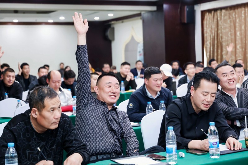 交易者同盟会2025浅谈交易暨百城联动线下技术交流会●潍坊站取得圆满成功！