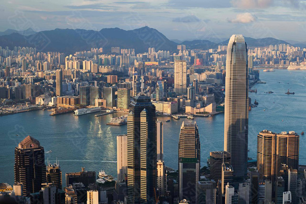 杰富瑞表示：随着借贷成本下降 香港房地产可能触底