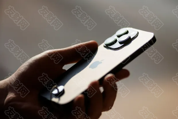 苹果公司提高了iPhone在中国的以旧换新抵扣金额 以刺激关键市场的需求