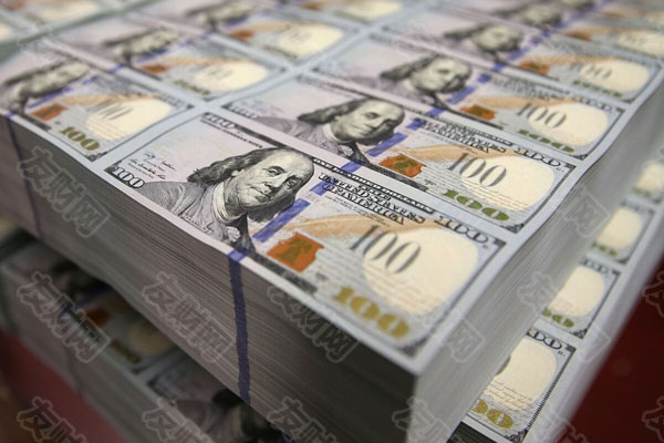 渣打银行称：美元可能在2026年面临“大幅”下跌