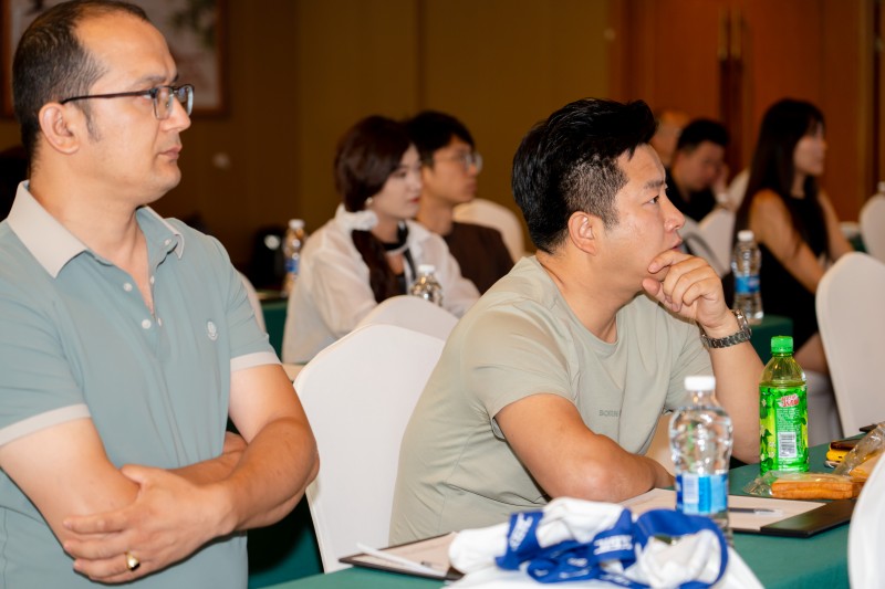 交易者同盟会2025浅谈交易暨百城联动线下技术交流会●阿克苏站取得圆满成功！