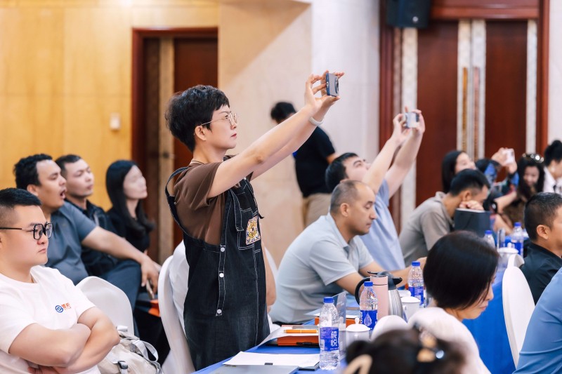 交易者同盟会2025浅谈交易暨百城联动线下技术交流会●乌鲁木齐站取得圆满成功！