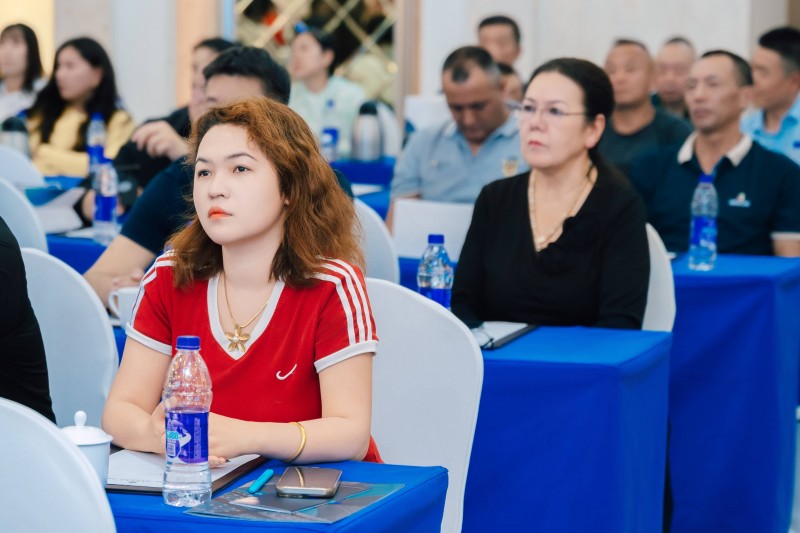 交易者同盟会2025浅谈交易暨百城联动线下技术交流会●乌鲁木齐站取得圆满成功！