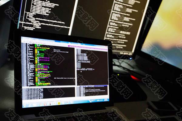 受欢迎的华尔街分析师正在加入一个热门的新加密货币副业 受欢迎的华尔街分析师正在加入一个热门的新加密货币副业