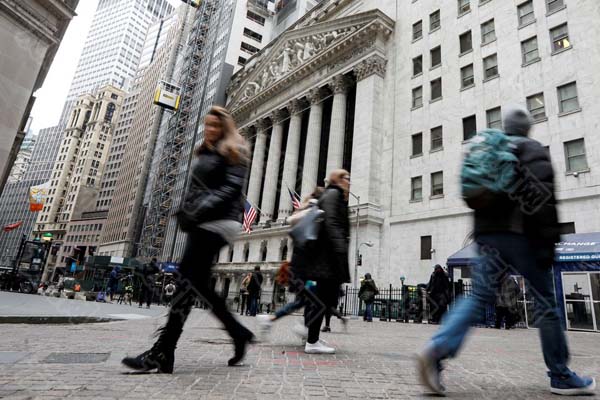 美国财长贝森特称：特朗普推动取消公司季度报告将是投资者的胜利