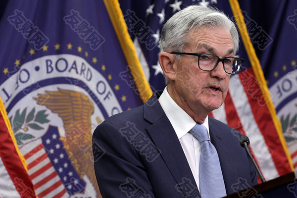 鲍威尔表示“就业的下行风险似乎已经上升” 暗示美联储可能进一步降息