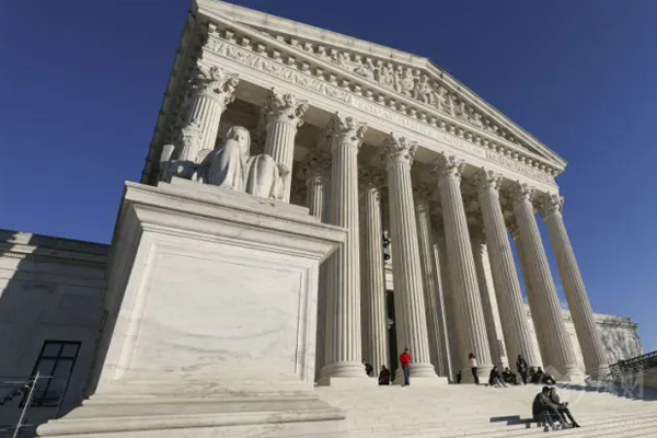 特朗普关税合法性遭美国最高法院质疑 预测市场押注其大概率被推翻