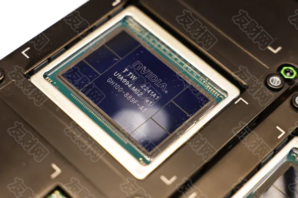 “中国版英伟达”摩尔线程募资80亿元IPO后 上市首日股价暴涨469%