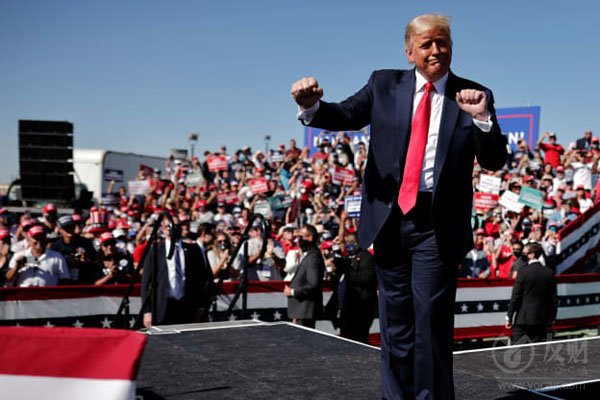 分析师：特朗普对英伟达芯片政策转向 或让中国在AI竞赛中反超美国