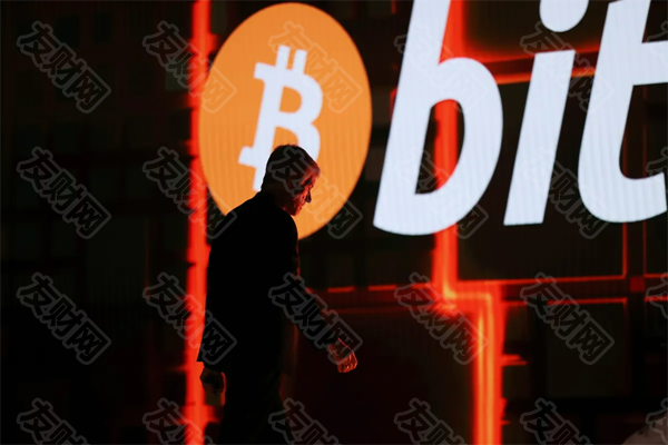 迈克尔·塞勒的策略面临比特币暴跌导致的第四季度“巨大”亏损 迈克尔·塞勒的策略面临比特币暴跌导致的第四季度“巨大”亏损