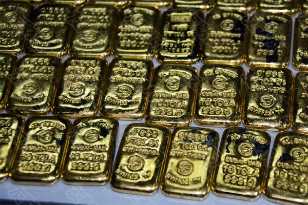金价高企抑制珠宝需求 印度黄金进口量预计下滑