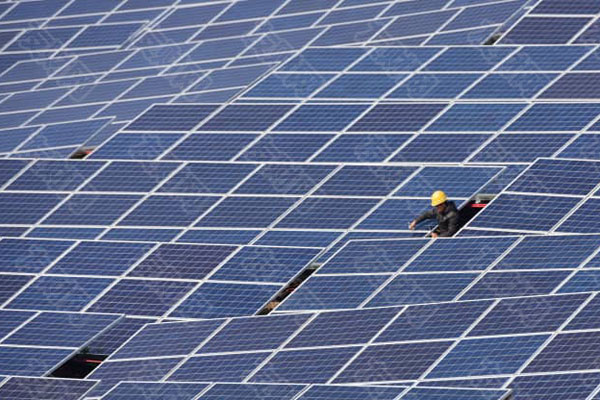 中国出台新版电网保障政策 加码扶持储能电池产业