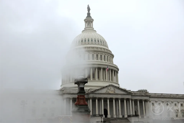 智库预测：随着特朗普损失1.7万亿美元关税收入 美国国家债务2036年将达58万亿美元