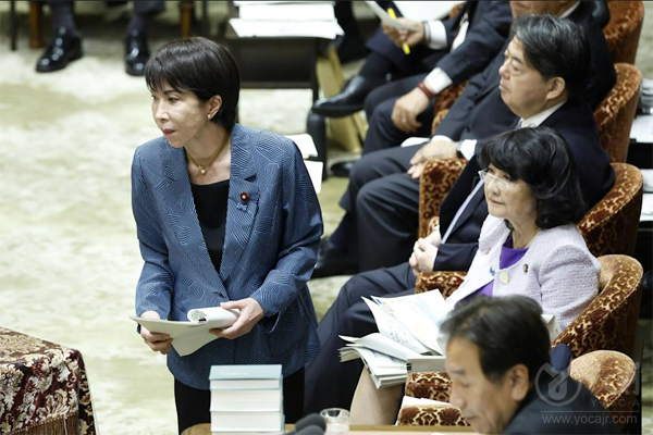 特朗普当着日本首相面援引珍珠港事件 为袭击伊朗事前保密辩护