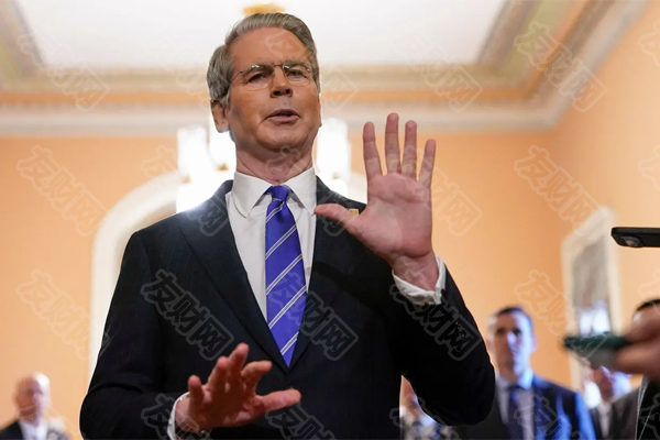 美国财长斯科特·贝森特定义了市场恐慌 还意外点出人工智能最大的问题