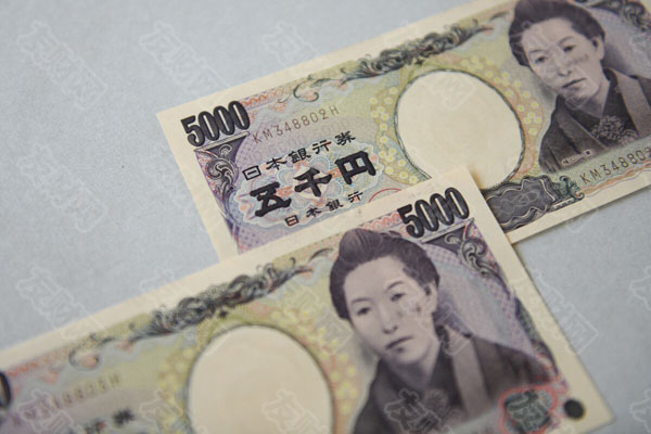 瑞银：若石油供应中断持续 美元兑日元或触及175水平