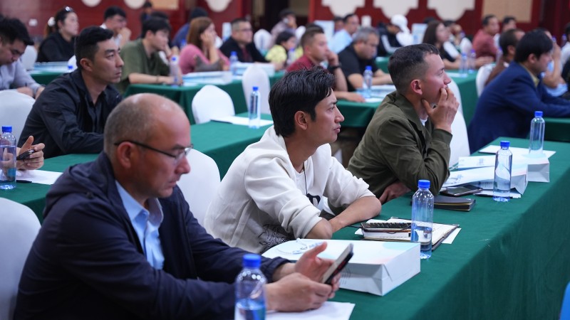 交易者同盟会2026浅谈交易暨百城联动线下技术交流会(喀什站)取得圆满成功! 交易者同盟会2026浅谈交易暨百城联动线下技术交流会(喀什站)取得圆满成功!