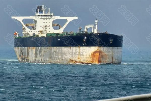 为何石油期货价格远低于实际市场价格？