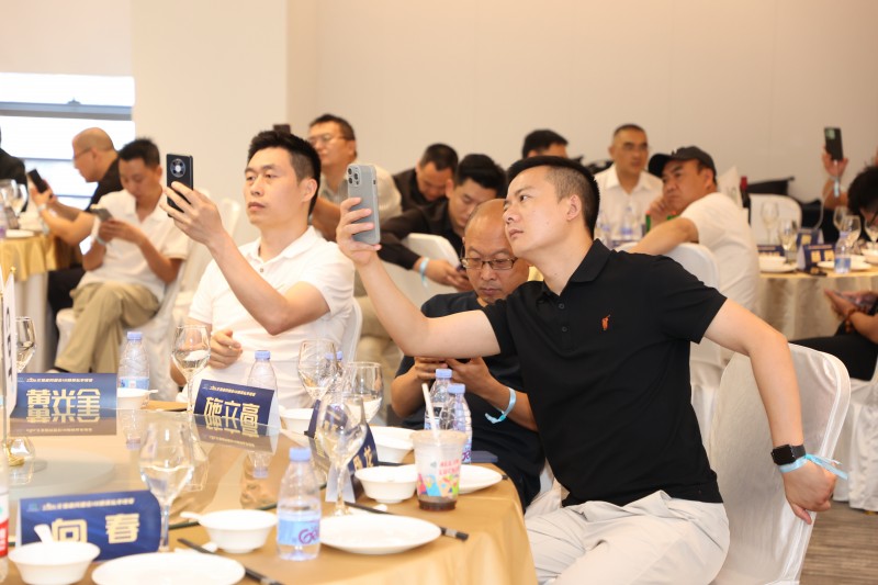 论道蓉城 聚力同行 2026交易者同盟会IB精英私享晚宴成都站圆满落幕 论道蓉城 聚力同行 2026交易者同盟会IB精英私享晚宴成都站圆满落幕