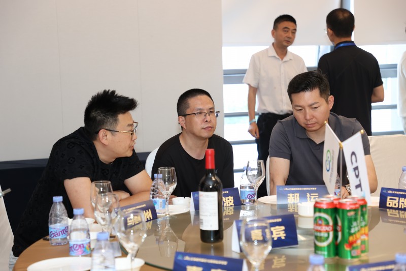 论道蓉城 聚力同行 2026交易者同盟会IB精英私享晚宴成都站圆满落幕 论道蓉城 聚力同行 2026交易者同盟会IB精英私享晚宴成都站圆满落幕