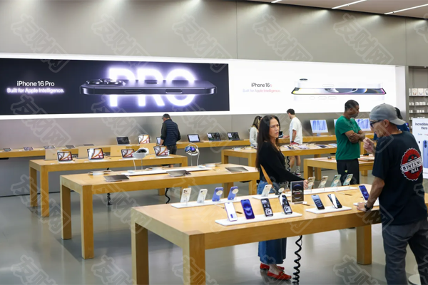 苹果上调MacBook与iPad全系售价 股价创下一年多以来最大单日跌幅