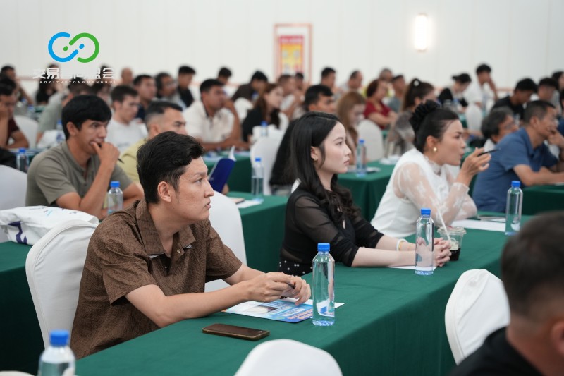 交易者同盟会2026浅谈交易暨百城联动线下技术交流会(喀什站)取得圆满成功! 交易者同盟会2026浅谈交易暨百城联动线下技术交流会(喀什站)取得圆满成功!