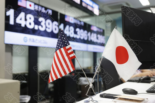 日本企业高管对日元走弱发出警示 即便以美元创收的企业也表达担忧 日本企业高管对日元走弱发出警示 即便以美元创收的企业也表达担忧