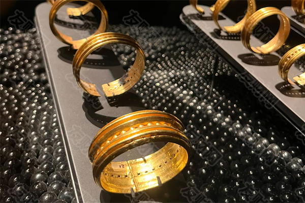 投资需求旺盛 中国黄金进口量突破1000吨 投资需求旺盛 中国黄金进口量突破1000吨