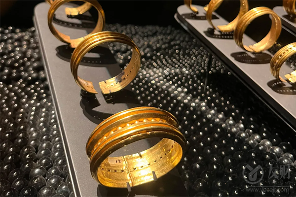 投资需求旺盛 中国黄金进口量突破1000吨