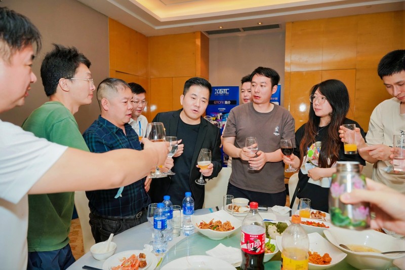 聚首江城,智启新局 2026交易者同盟会IB精英私享晚宴(武汉站)圆满落幕 聚首江城,智启新局 2026交易者同盟会IB精英私享晚宴(武汉站)圆满落幕
